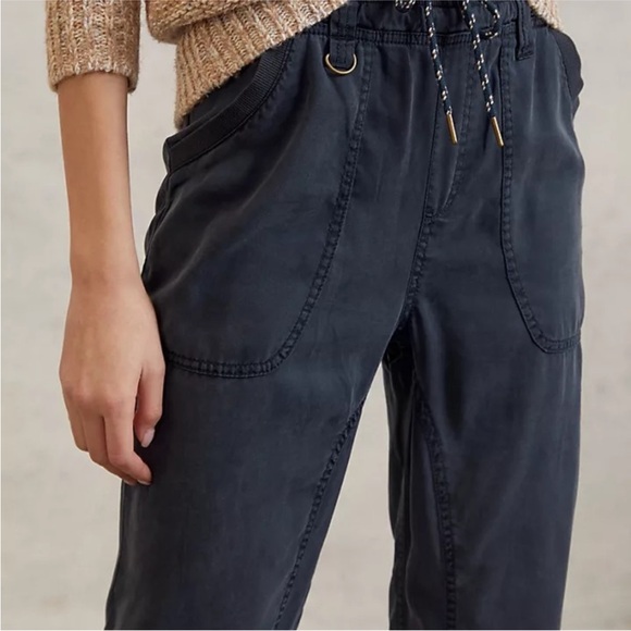 Anthropologie Pilcro Mallory Joggers Blue Washed Drawstring Ankle Pants Small - Picture 9 of 13